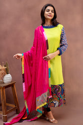 Lime & Indigo Peacock-Border Cotton Suit Set