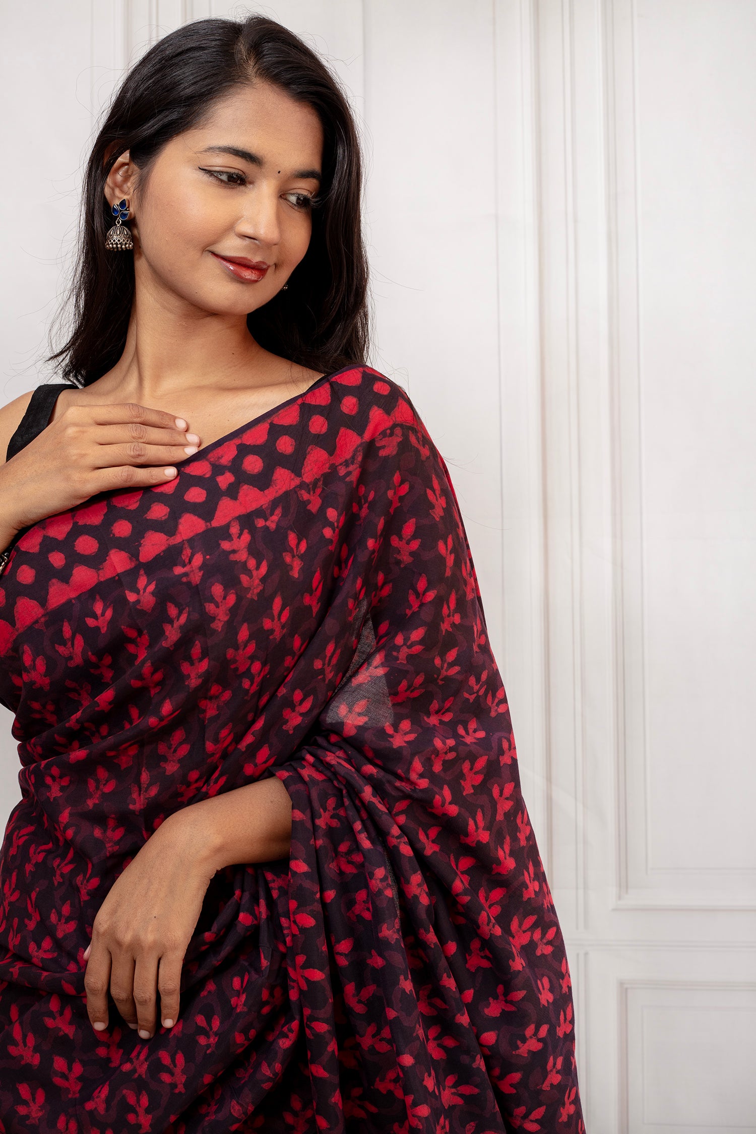 Elegant Black & Crimson Red Handblock Print Saree