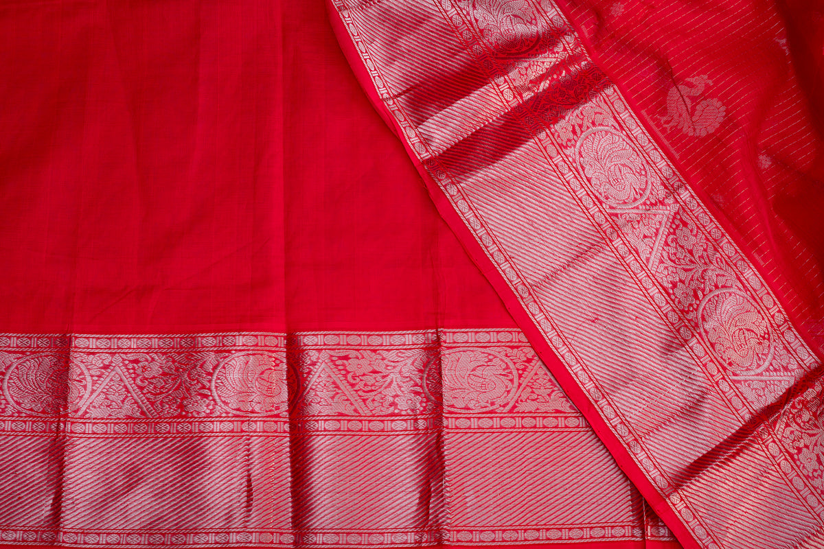 Radiant Crimson Silk Cotton Saree with Elegant Zari Weave