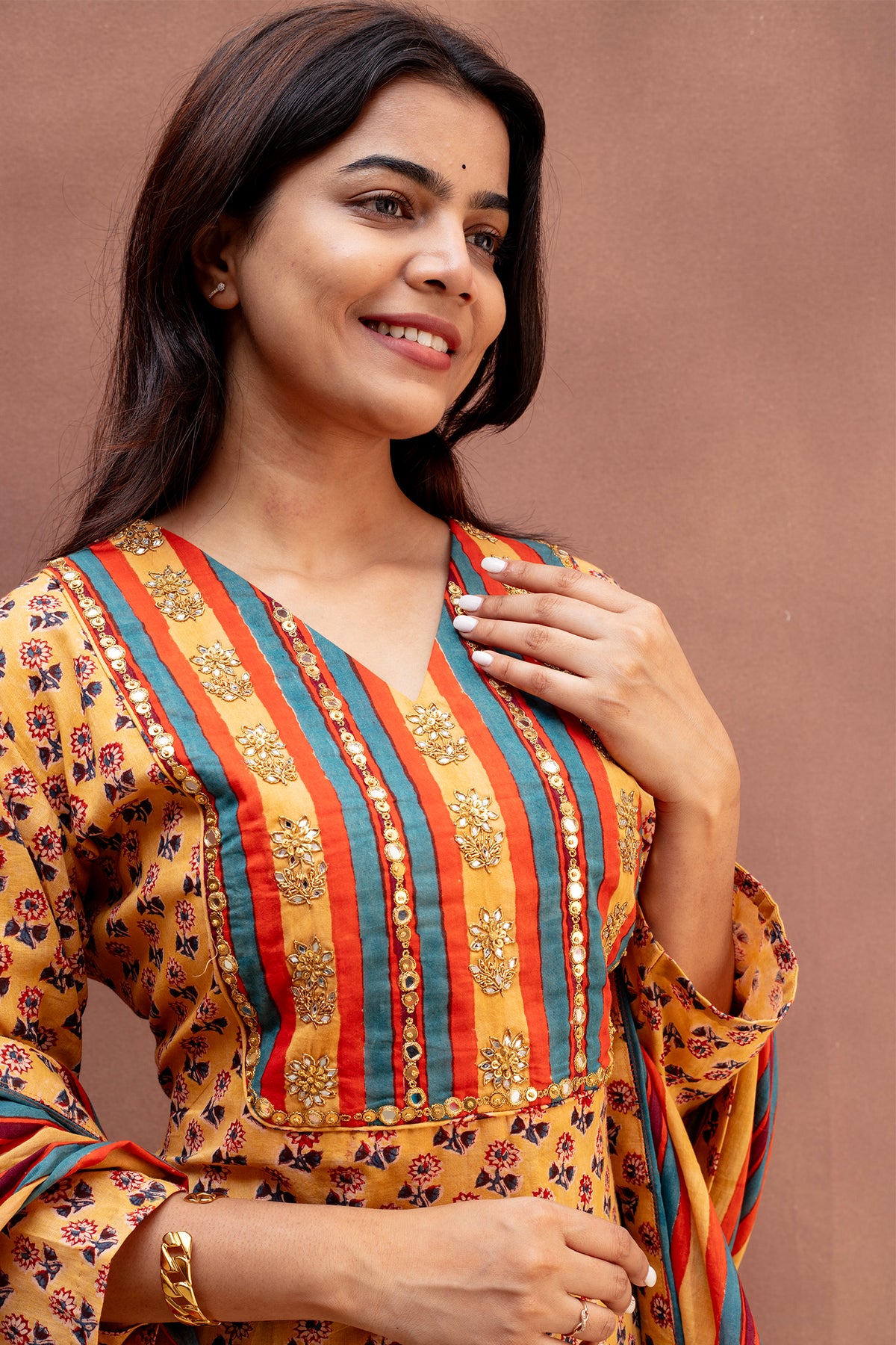 Harvest Amber Mulcotton Floral Salwar Set