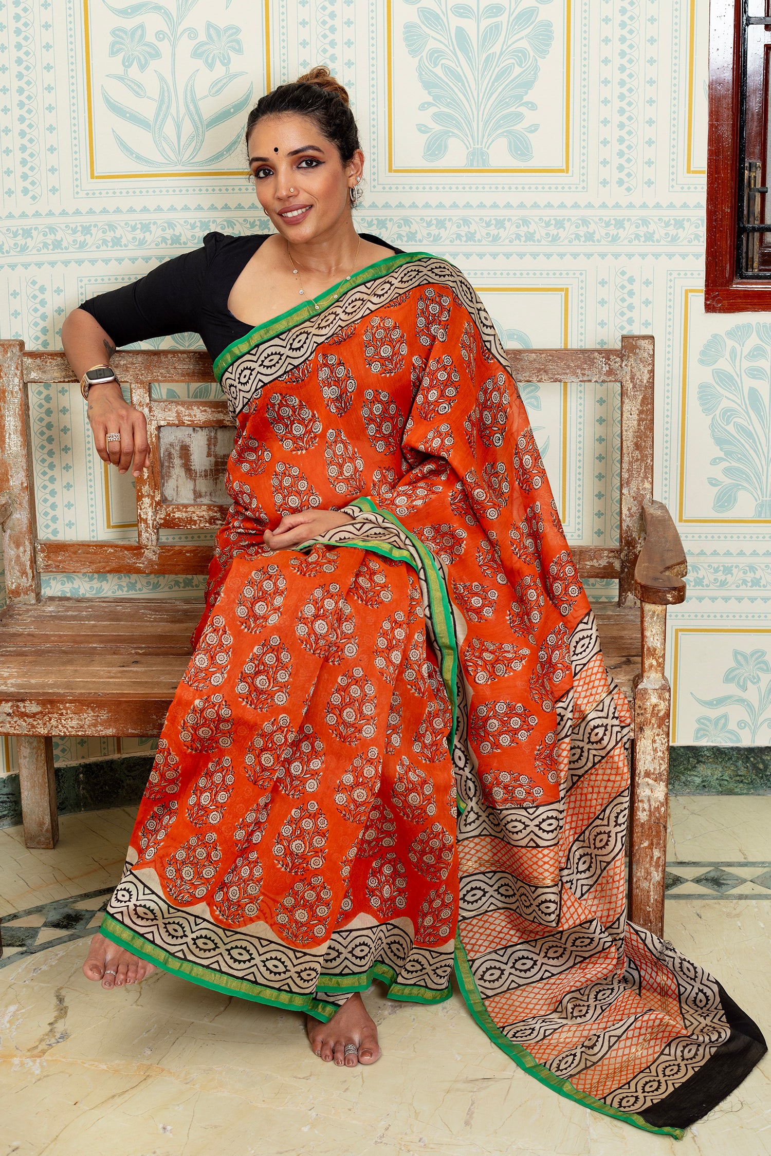 Vibrant Orange And Green Maheswari Silk Sareee