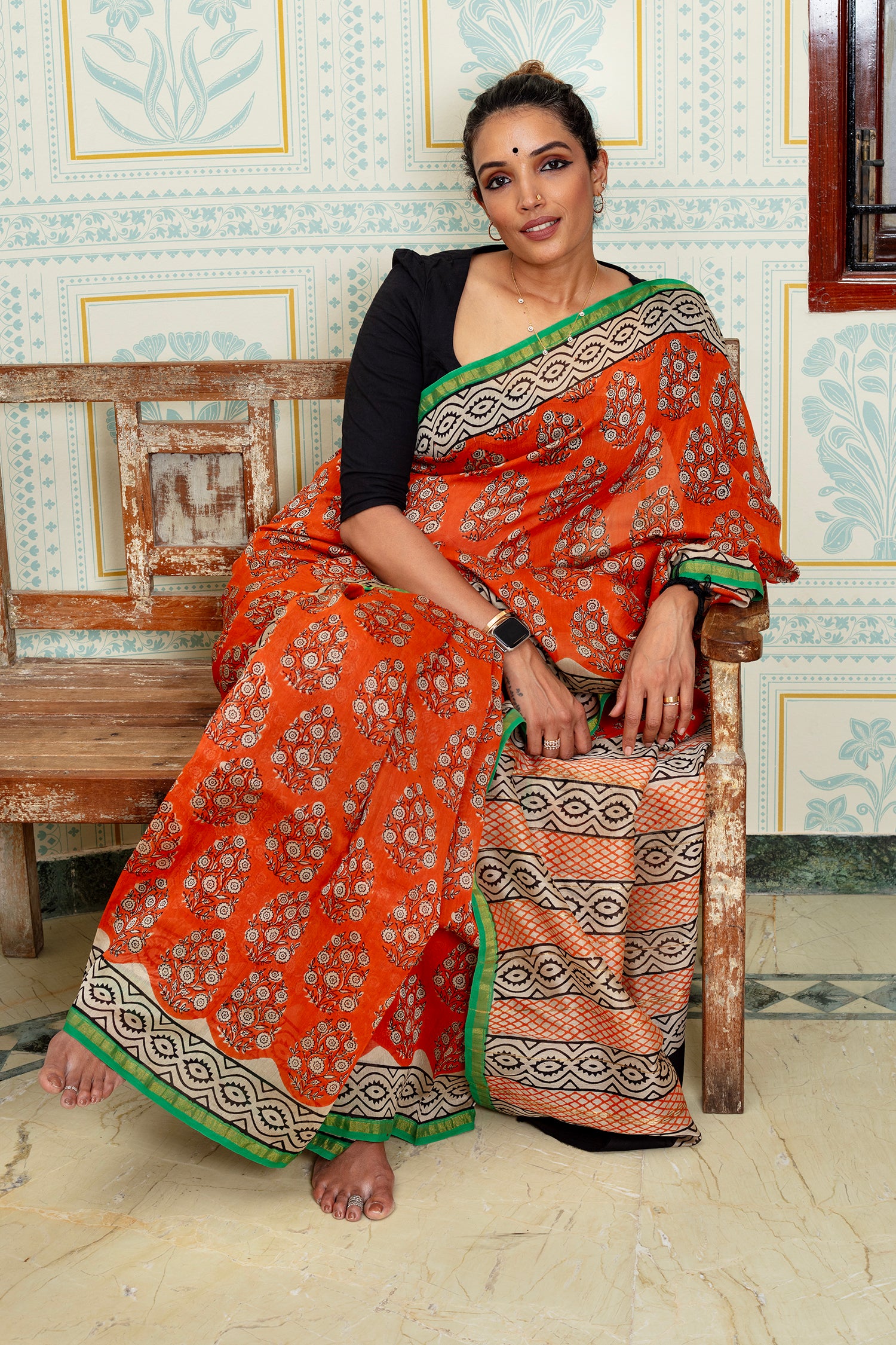 Vibrant Orange And Green Maheswari Silk Sareee