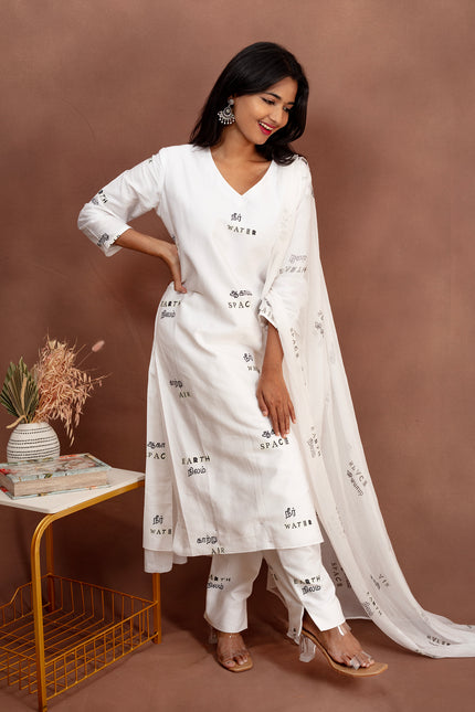 White Cotton Kurtha Set With Typography Print And Georgette Dupatta