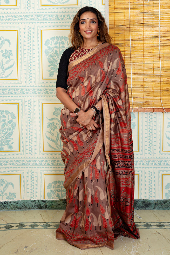 Earthy Brown with Abstract Leaf Motifs Maheswari Silk