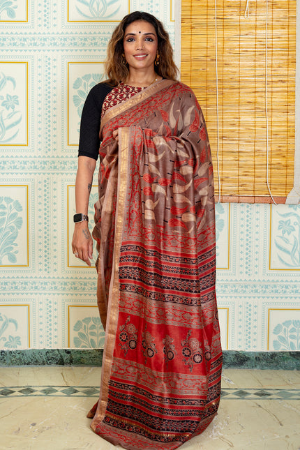 Earthy Brown with Abstract Leaf Motifs Maheswari Silk
