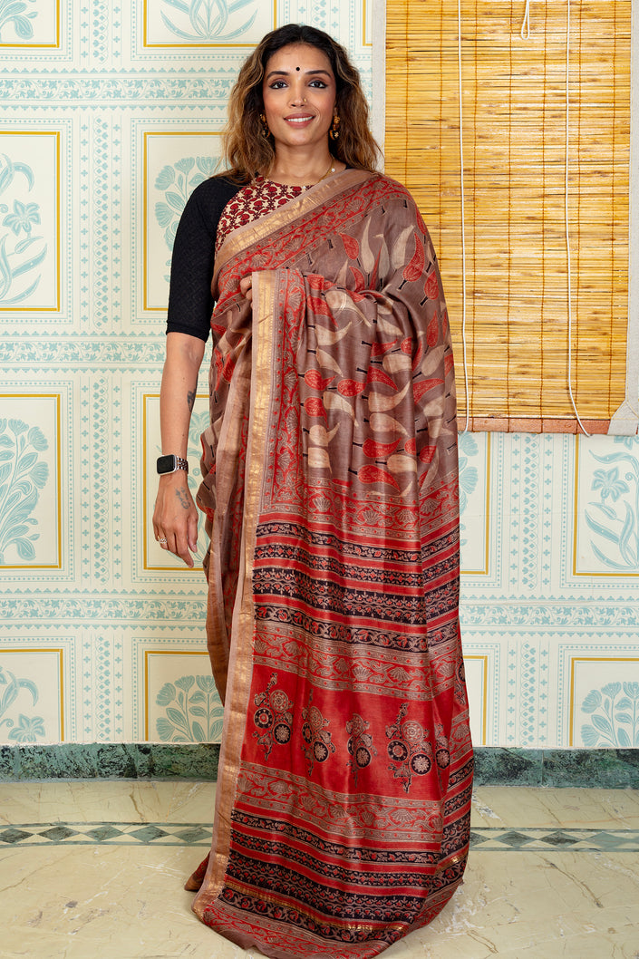 Earthy Brown with Abstract Leaf Motifs Maheswari Silk
