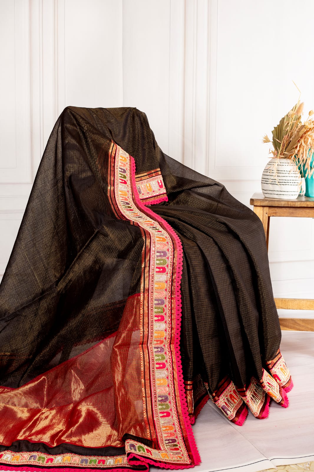 Midnight Elegance Linen Silk Saree